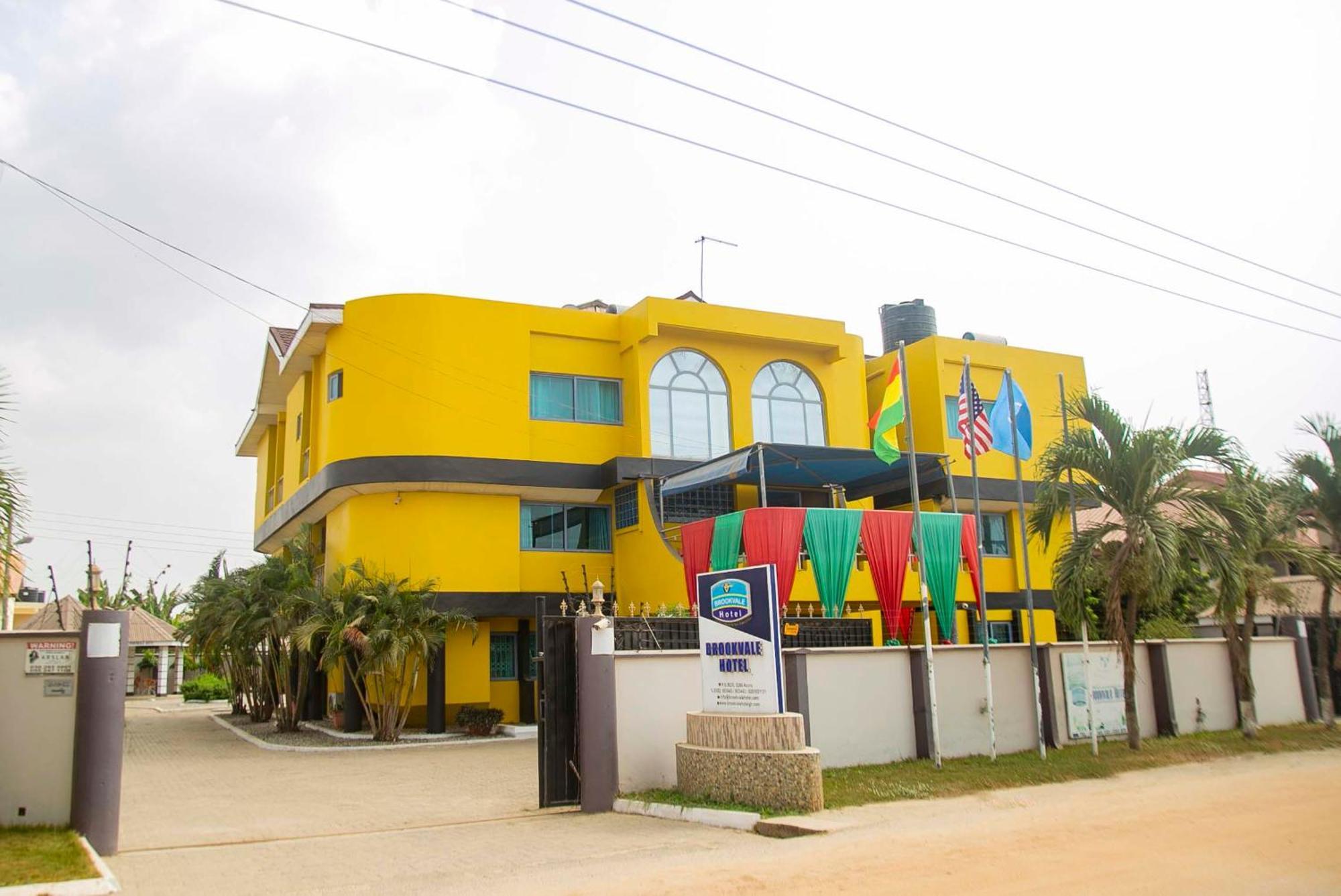 Brookvale Hotel Weija Buitenkant foto